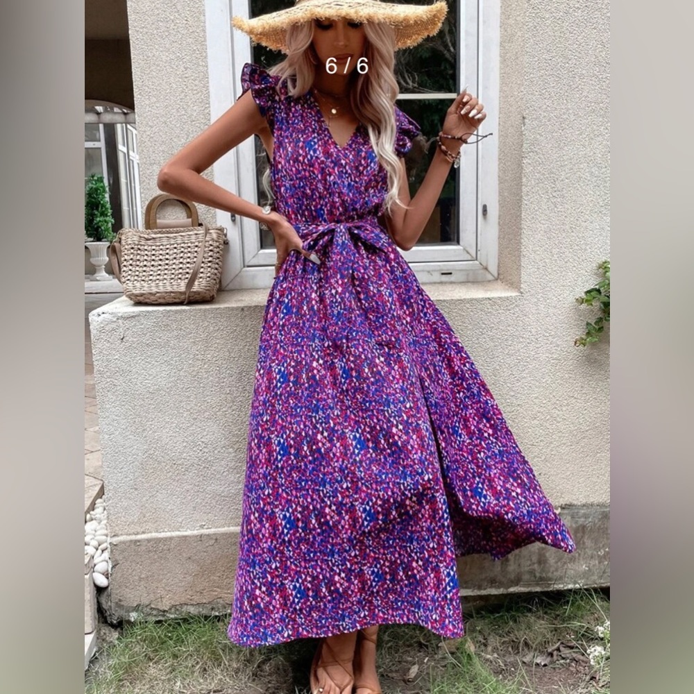 5 for $25! 💕 SHEIN VCAY Allover Print Butterfly Sleeve Split Thigh Belted Dress